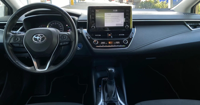 Toyota Corolla cena 77900 przebieg: 102481, rok produkcji 2019 z Dobczyce małe 407